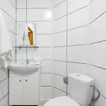 Adeles Guest house 3*