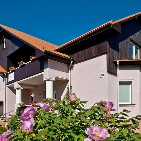 Pensjonat Adeles Połąga